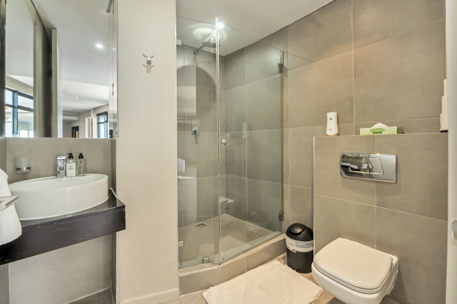 4 Bedroom Property for Sale in Bloubergstrand Western Cape